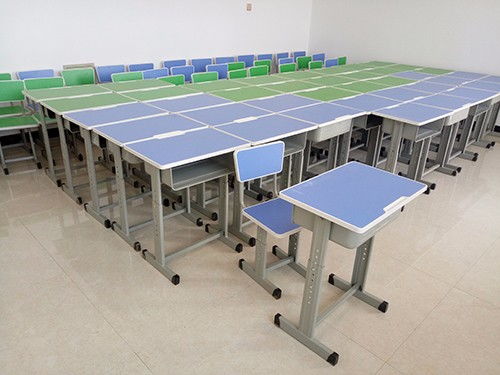 提升辦公效能，選擇專業(yè)廠家直銷 從電腦桌到培訓(xùn)桌的一站式解決方案